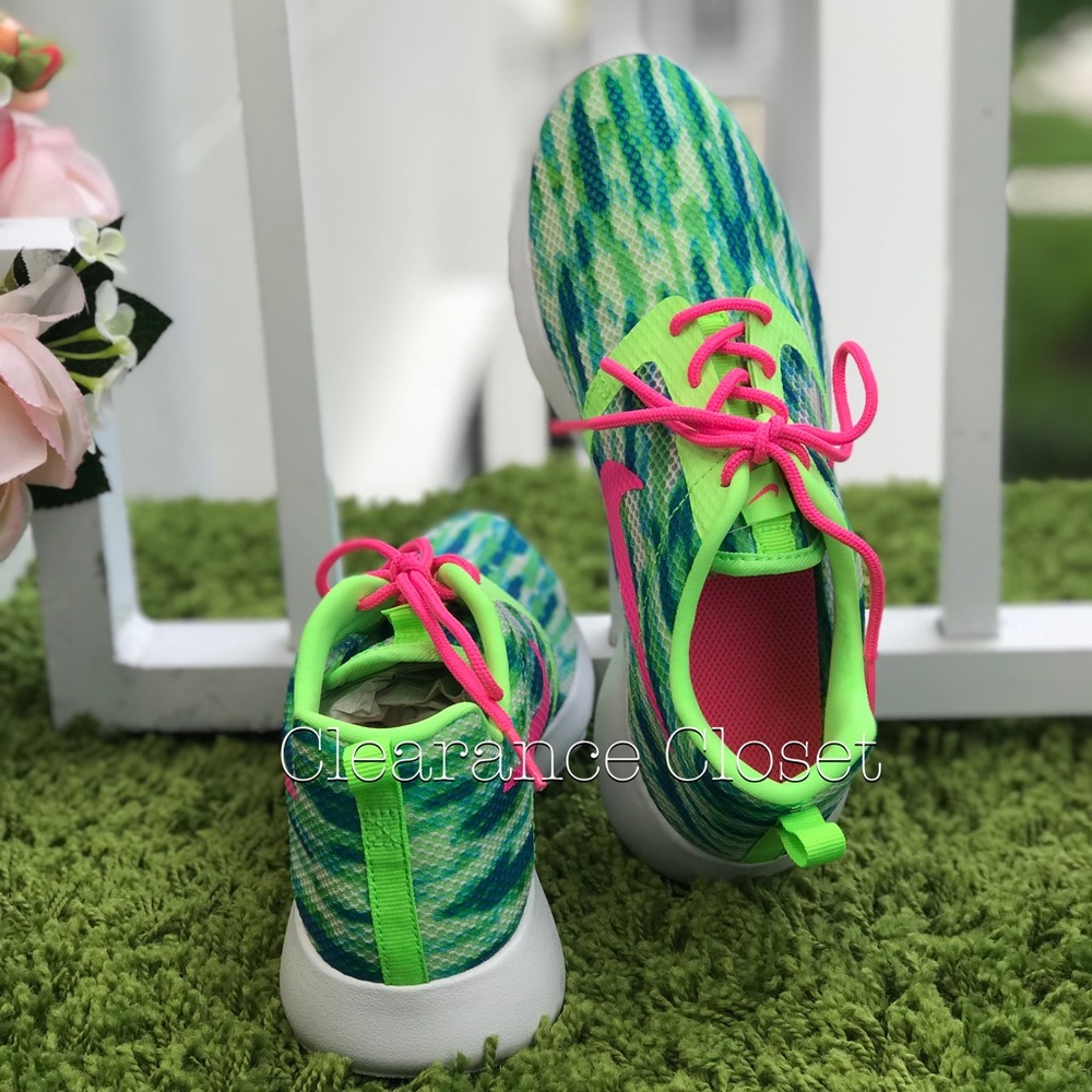 NWT Nike Rosherun Flight Weight GS LIME WMNS - Picture 3 of 7